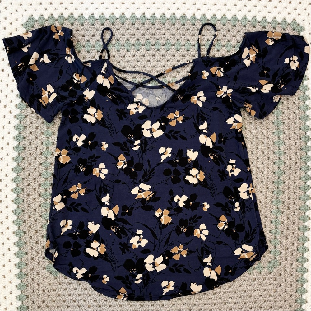 Kaileigh Navy Off Shoulder Floral Top, Women Sz S, Back Criss Cross Design - Picture 8 of 11